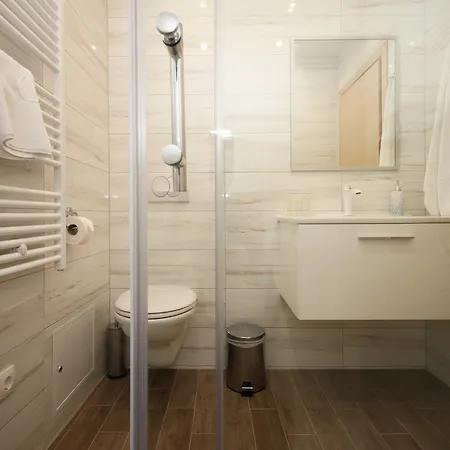 4 In Appartement *