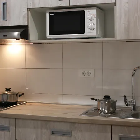 Apartment 4 In *