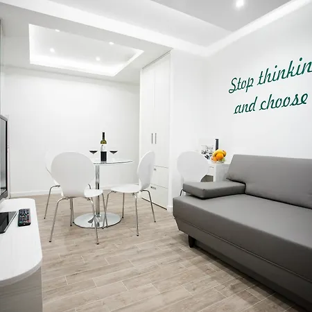 Apartment 4 In *