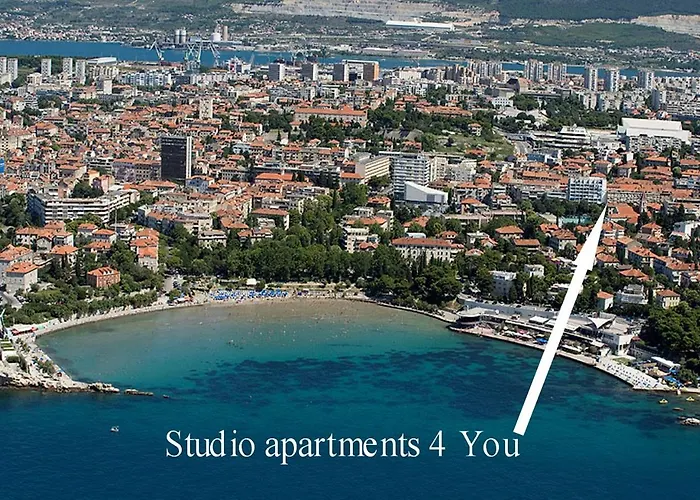 Apartamento 4 In *