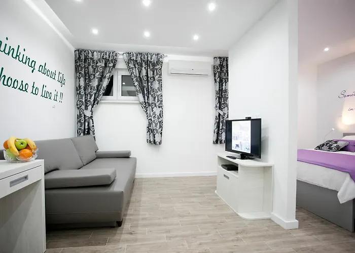 Apartamento 4 In *